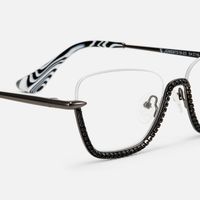 Viva - Cat Eye Black Eyeglasses | Vooglam Design Details