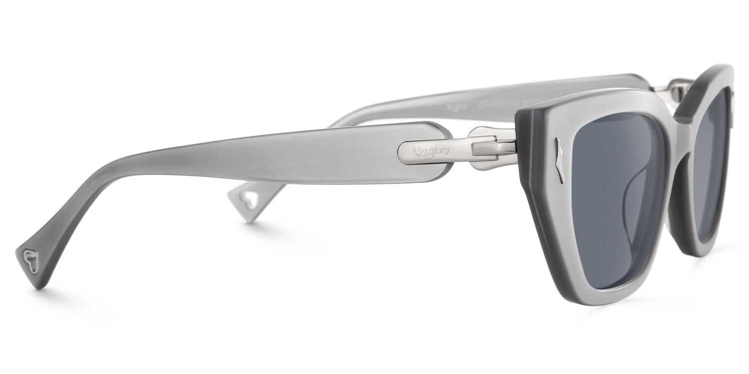 Naiara - Rectangle Grey Sunglasses | Vooglam 4